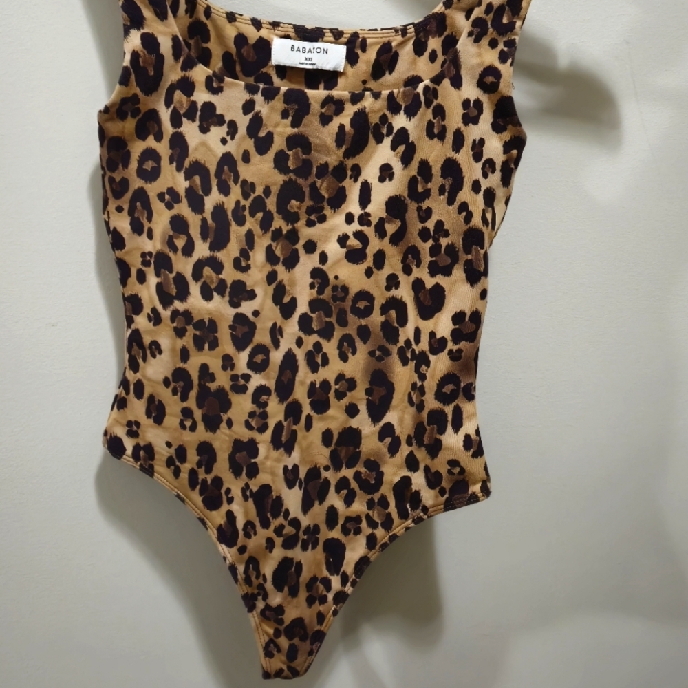 Babaton (Aritzia) XS Leopard Print Bodysuit